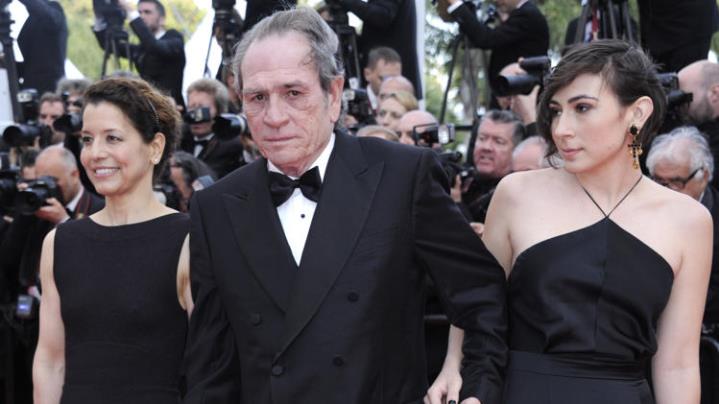 Tommy Lee Jones Wife and daughter