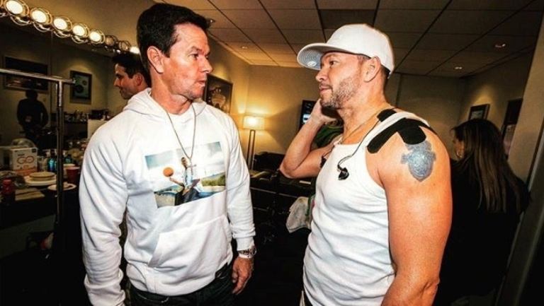 Donnie Wahlberg Net Worth, Wife – Jenny McCarthy, Siblings and Kids