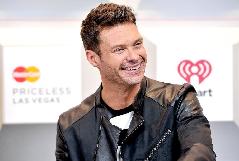 Ryan Seacrest’s Height, Weight And Body Measurements