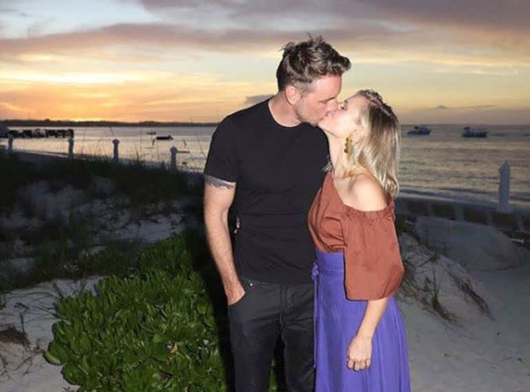 Dax Shepard's Wife Kristen Bell And Their Amazing Relationship