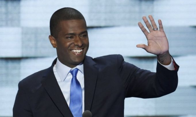 Bakari Sellers Wife, Married, Height, Net Worth, Body ... - Celebily