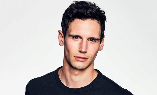 Cory Michael Smith Bio, Gay, Married, Wife, Height, Body Measurements