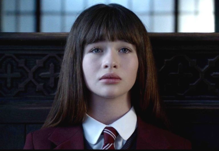 How Did Malina Weissman Go from Modelling To Acting and Who are the Members of Her Family?