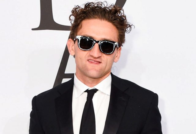 Casey Neistat Bio, Wife, Son, Net Worth, Height, Wiki, Family, Brother