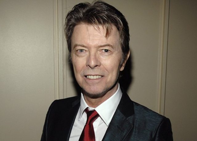 David Bowie Wife, Daughter, Children, Family, Gay, Net Worth, Death, Height