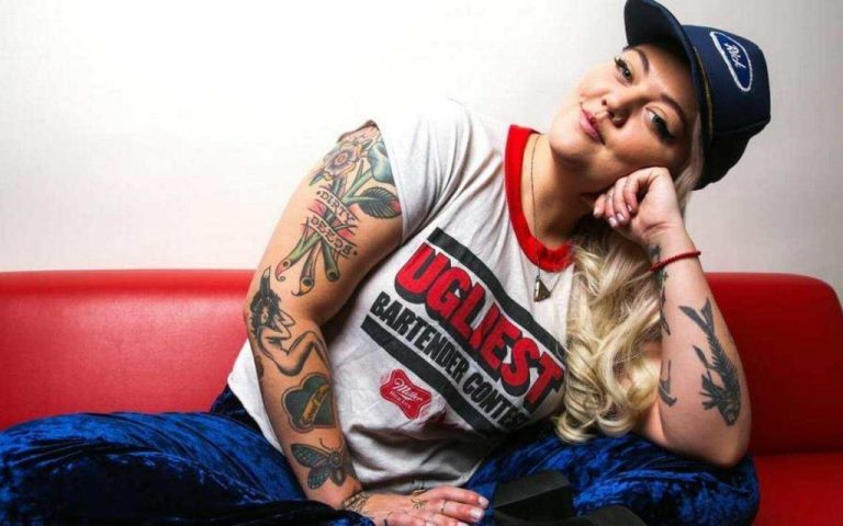 Elle King’s Height, Weight And Body Measurements