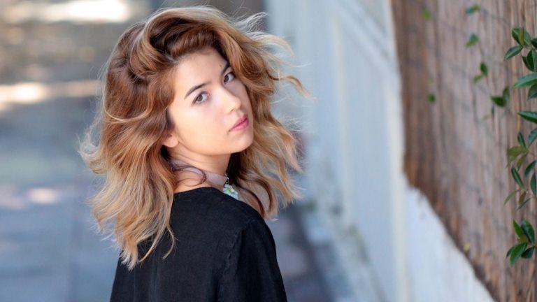 Nichole Bloom Biography, Celebrity Facts And Family Life
