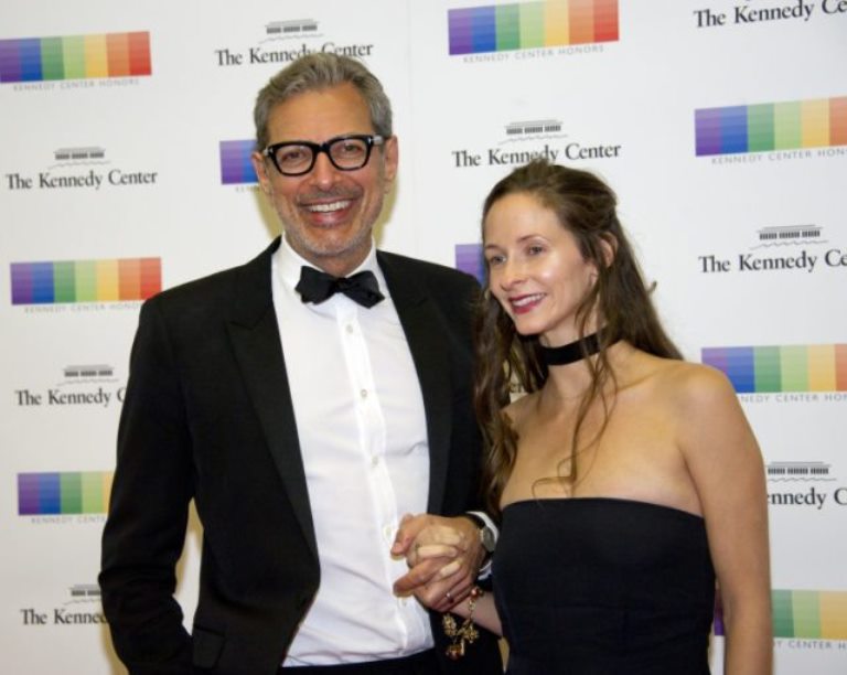 Jeff Goldblum Wife, Son, Height, Net Worth, Ethnicity, Is He Gay?