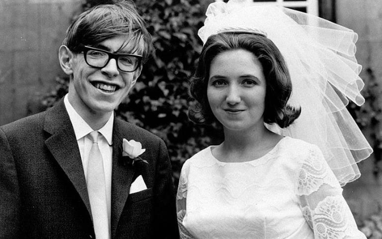 Stephen Hawking Wife, Children, Grandchildren, Net Worth, IQ, Is He Dead?