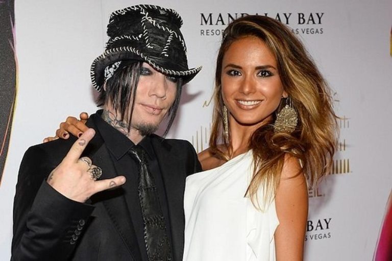 Dj Ashba Wife, Net Worth, Age, Height, Biography, Facts