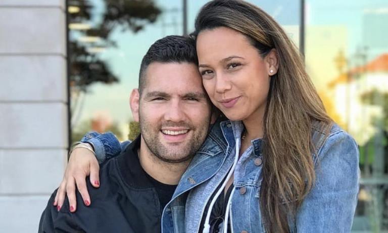 Chris Weidman Wife, Sister, Brother, Dad, Family, Height, Bio