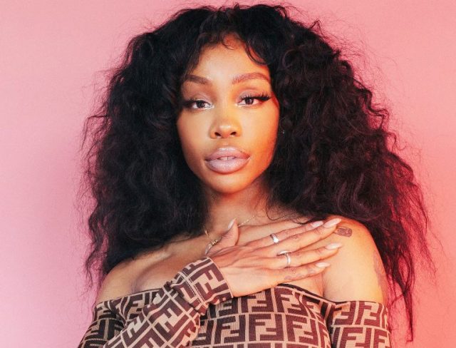 SZA Age, Height, Body Stats, Real Name, Boyfriend, Parents, Ethnicity