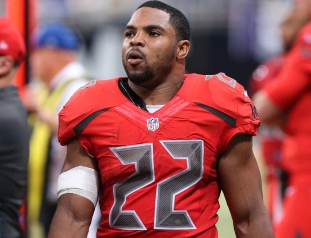 Doug Martin Biography, Injury, Why Was He Suspended? Here are All The Facts