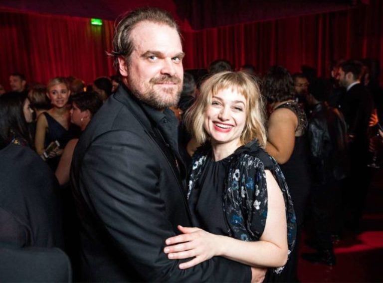 David Harbour Height, Age, Married, Wife, Dating, Girlfriend, Is He Gay?