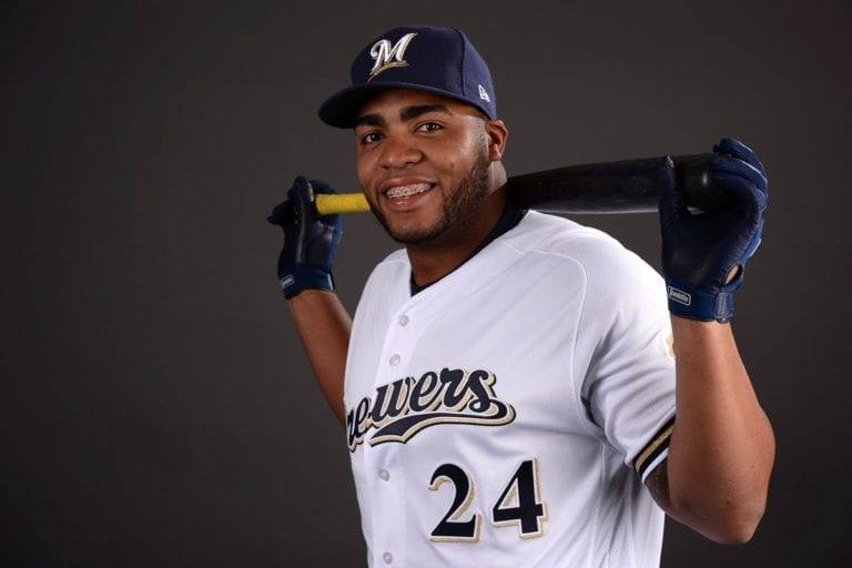 Jesus Aguilar Height, Weight, Body Measurements, Wife, Family