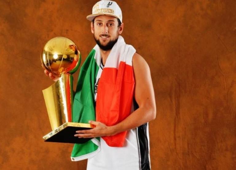 Marco Belinelli Wife, Age, Height, Weight, Family, Biography