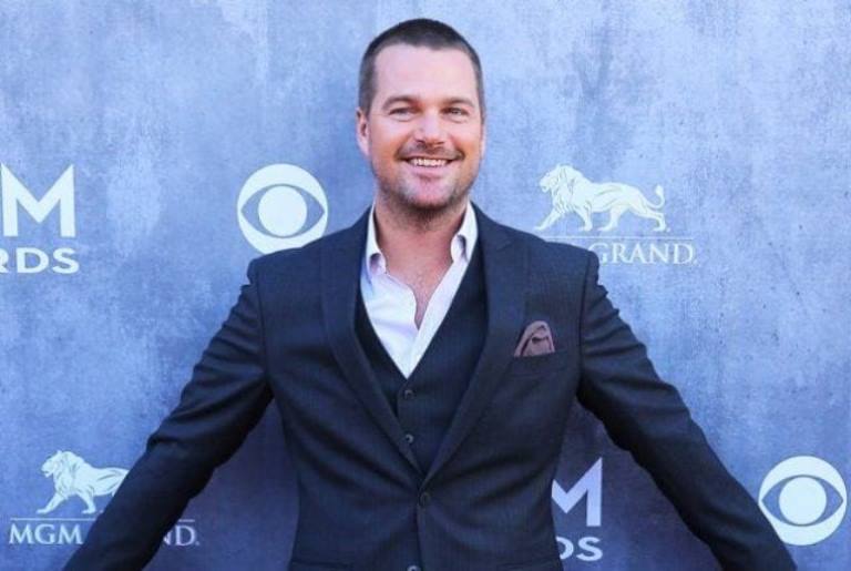 Chris O'Donnell Bio, Children, Wife, Brother, Family, Height, Is He Gay?