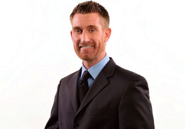 Marty Smith Bio, Wife, Parents, Brother, Family, Net Worth