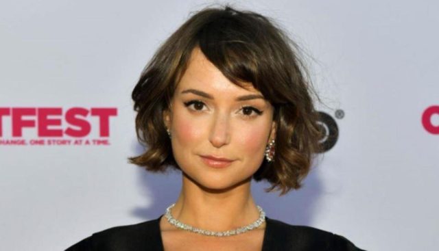 Who Has Milana Vayntrub Dated? All About Her Relationship History