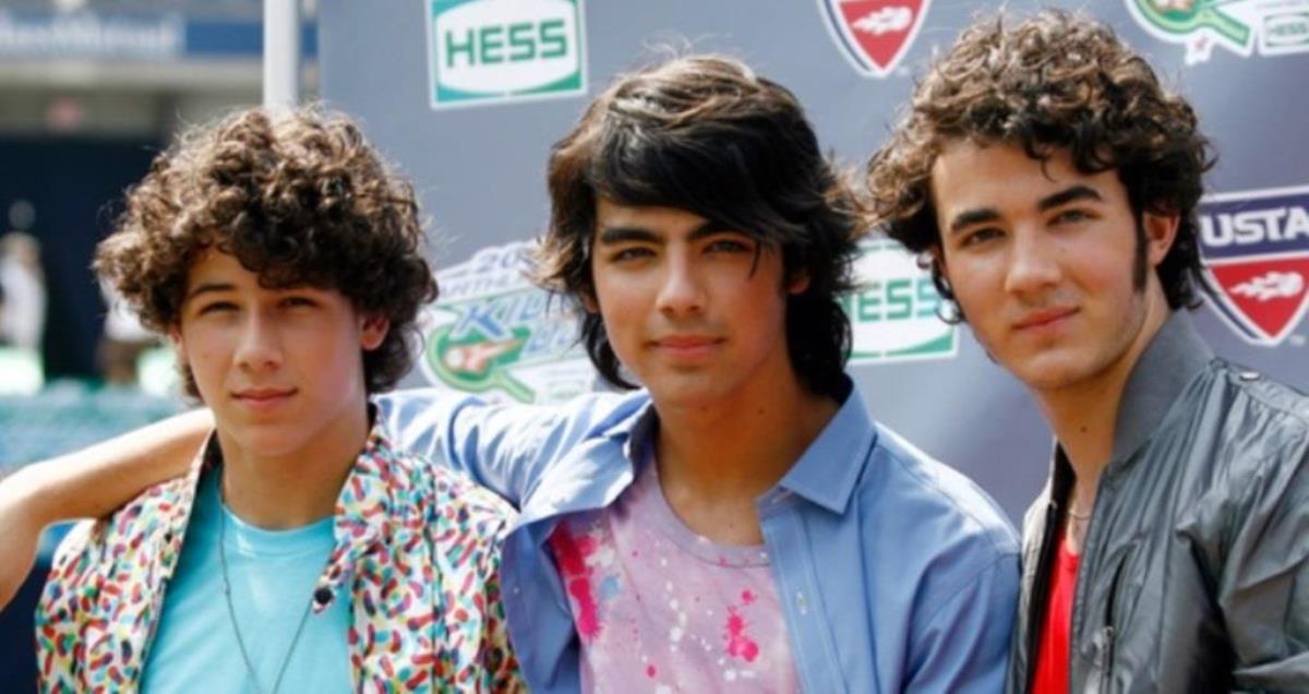 Nick Jonas Early Life