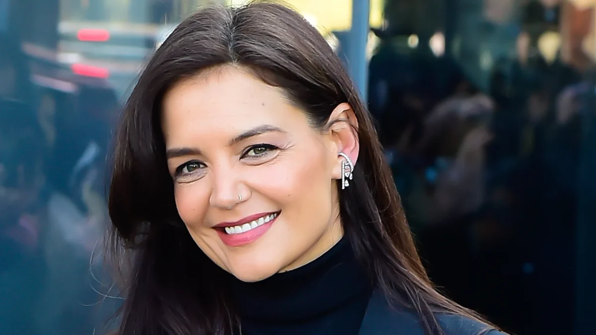 Katie Holmes Net Worth: Truth Behind Her Fortune